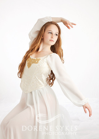 Turning Pointe Studio Dancer